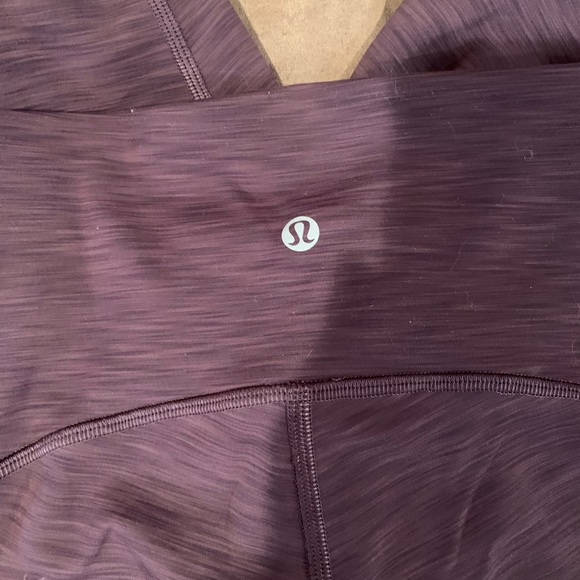 Mauve Lululemon Leggings Size 2 - Picture 1 of 2